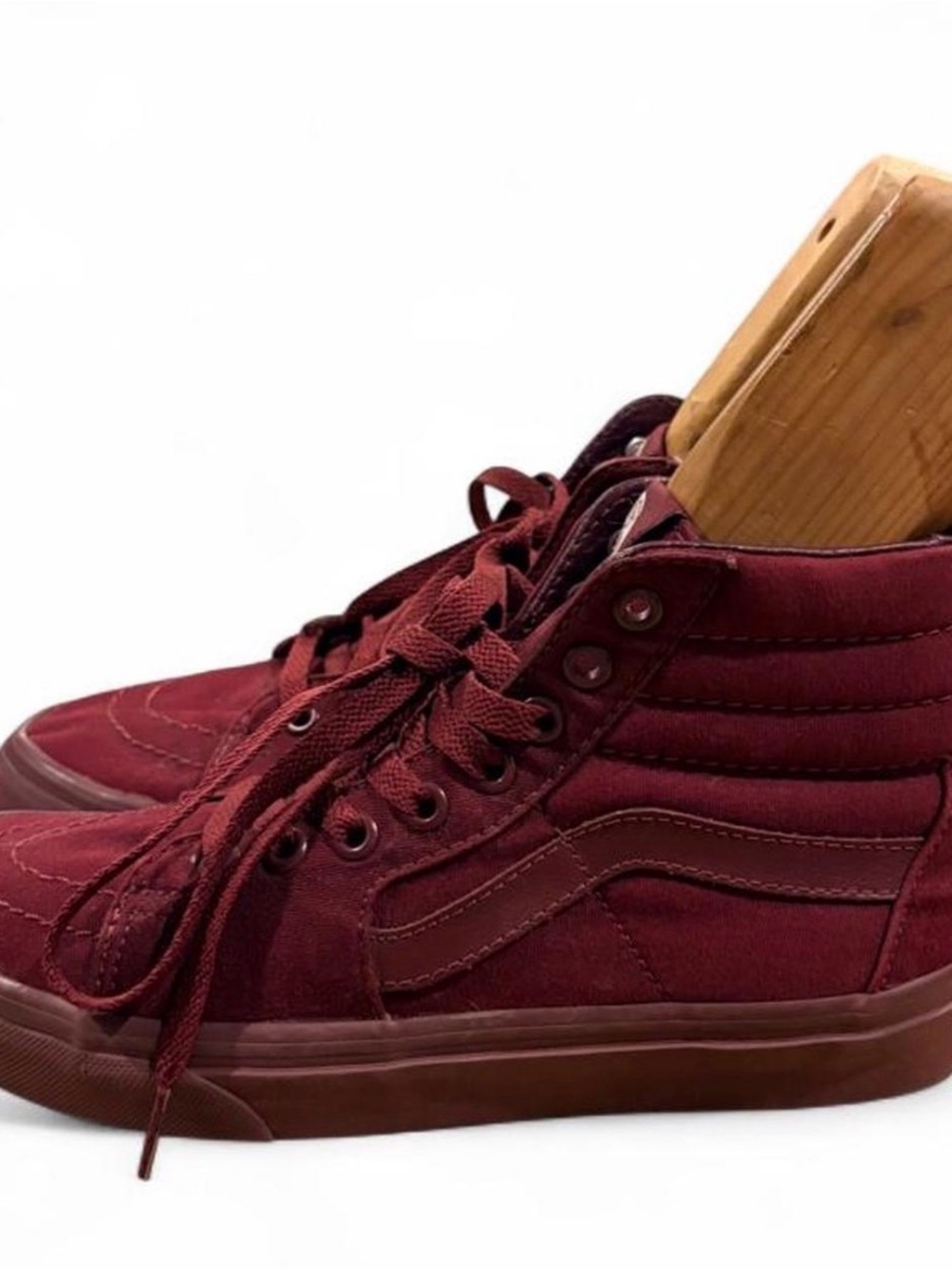 Van’s Sk8-Hi Mono Burgundy Canvas High Top Skate Shoe Women 7.5 Men 6 Port Royal
